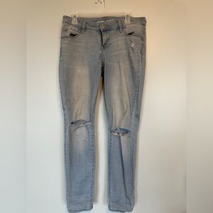 Old Navy Gray Skinny Jeans with Distressed Details